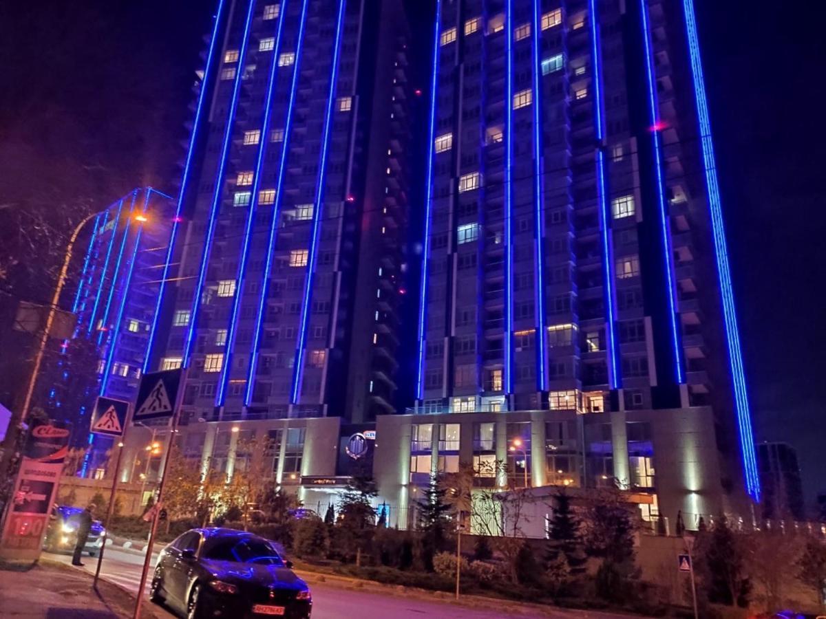 На Видалення! Kiev Bagian luar foto